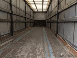 Kögel TAULINER SN 24 CON ELEVACION MULTIPUNTO