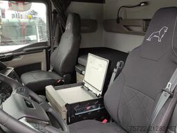 MAN TGX 33.520 6x4 BL Kurzholz Epsilon / Tajfun