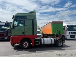 MAN TGX 18.460 XXL LLS-U 2 TANKS STANDKLIMA