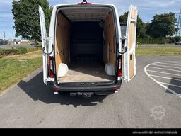 MERCEDES-BENZ Sprinter 319 4x4/SCHWINGSITZ/KAMERA/AHK3,50TO