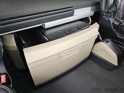 MAN 18.500 TGX XLX 2X TANK NIGHT AC