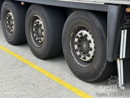 Schmitz Cargobull Trockenfrachtkoffer Standard Ladebordwand