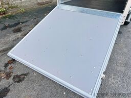 Variant 1315 C2 EDITION | RAMPE | SEITENTÜR 258X148X157CM 1350KG KOFFERANHÄNGER