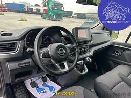 Nissan Primastar 2.0 DCI - MINIBUS - 9 SEATS