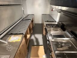 Mercedes-Benz Foodtruck, Imbisswagen, Food Truck mit neuer Küche und Ausstattung