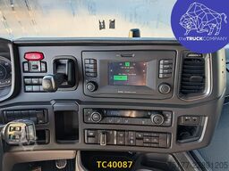 Scania S 520