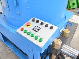 POR BRYKIECIARKA AZZURRA 100