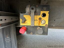 SCHMITZ SO1, GETRäNKEAUFLIEGER ORTEN SAFE SERVER,  LIFTACHSE, EDSCHA-VERDECK