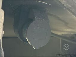 MERCEDES-BENZ Sprinter 513 CDI ThermoKing V-200 Rohrbahnen 516