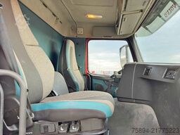 VOLVO FM 370 Kipper 6,20 m + BORDMATIC / 8x4
