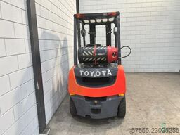 Toyota 02-8 FGF 25