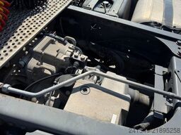 MERCEDES-BENZ Axor 1833 4x2
