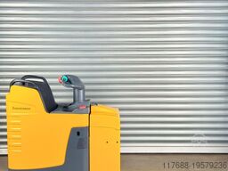 Jungheinrich Service Neu - Batterie 82% - 2,5t