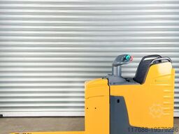 Jungheinrich Service Neu - Batterie 82% - 2,5t