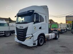 Iveco AS440ST/P