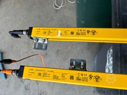 IFM Safety Light Curtains Set OY038S