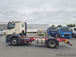 Mercedes Benz Antos 1845 4x2