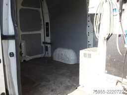 Renault Master klubb 38  13,5 meter werkhoogte euro 6