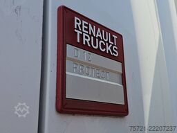 RENAULT D 220