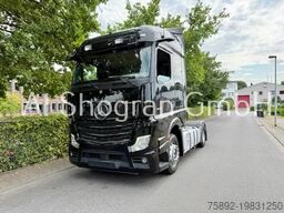 Mercedes-Benz Actros 5 /1942/Mirror CAM/StreamSpace/Euro6