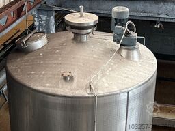 Stainless steel storage tank 20m3 with agitator