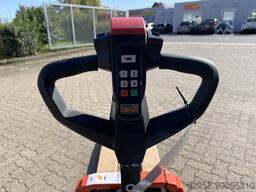 Toyota TYRO LHE 150