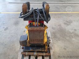 Rädlinger Schwenkrotator CAT M318 / CW 40 / 2016