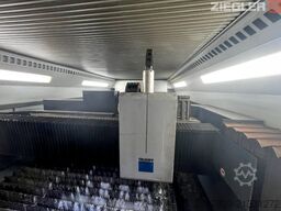 TRUMPF TruLaser 5030 mit Doppelturm-Lagersystem