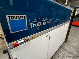 TRUMPF TruLaser 5030 mit Doppelturm-Lagersystem