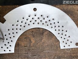 TRUMPF TruLaser 5030 mit Doppelturm-Lagersystem