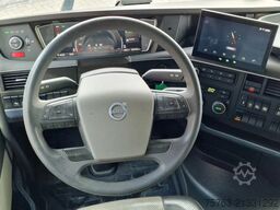 Volvo FH 13.500 Globetrotter XL - Low deck - I save -...