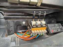 Mercedes-Benz Actros 2536 + FASSI F130 A - 2X EXT. + 6X2 + HA...