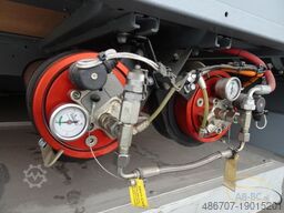 MERCEDES-BENZ Integro 49 Sitze mit Lift Euro 5