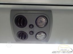 MERCEDES-BENZ Integro 49 Sitze mit Lift Euro 5