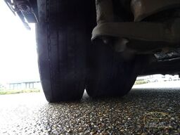 MERCEDES-BENZ Integro 49 Sitze mit Lift Euro 5