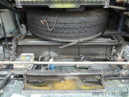 MERCEDES-BENZ Integro 49 Sitze mit Lift Euro 5