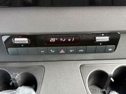 MERCEDES-BENZ Sprinter 319 CDI 4325 DISTRONIC Klima AHK