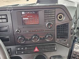 MERCEDES-BENZ AROCS 3240