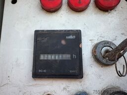  HONKHAUS / 3 Axle / Diesel Engine / Drum Brakes...