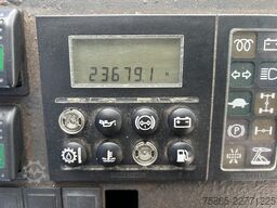 Terberg YT 180 / Cummins / Allison / 2003 / Terminal Tr...