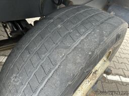 Terberg YT 180 / Cummins / Allison / 2003 / Terminal Tr...