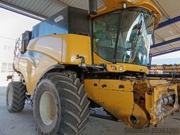 New Holland CR 9080 Evolution