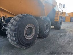 Komatsu HM400-3R (4 pcs available in Abu Dhabi)