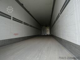 Schmitz Cargobull 3 AXLE FRIGO TRAILER WITH THERMO KING SLXi