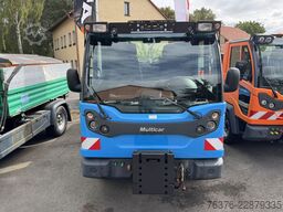 MULTICAR FUMO CARRIER 4x4 mit Schneeschild + Silostreuer