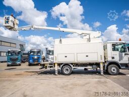 MAN TGL 12.180 BB - COMET 151 TAL