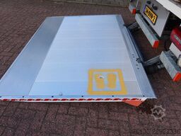 MAN TGL 8.190 Bakwagen + Laadklep DHollandia 1500 kg