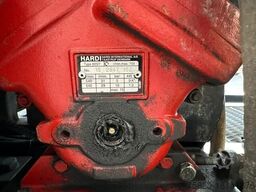Mercedes-Benz Arocs 1824 4X2 BEAM A9000 SWEEPING TRUCK/ KEHRM...