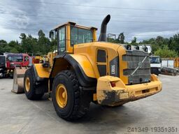VOLVO L180G