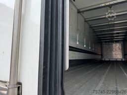 SCHMITZ CARGOBULL SCB*S3T * DOPPELSTOCK * LIFTACHSE * 2,50 M BREIT